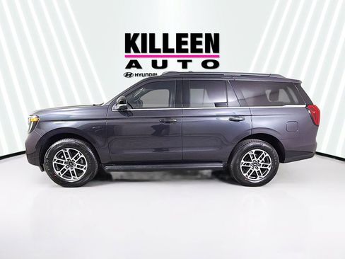 New 2026 Ford Expedition Active image 4