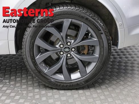 Used 2021 Land Rover Discovery Sport SE R-Dynamic AWD/4WD image 8