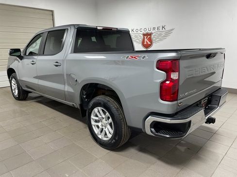 Used 2023 Chevrolet Silverado 1500 LT image 4