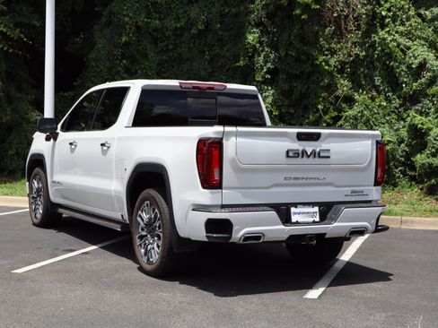 Used 2024 GMC Sierra 1500 Denali Ultimate AWD/4WD image 7