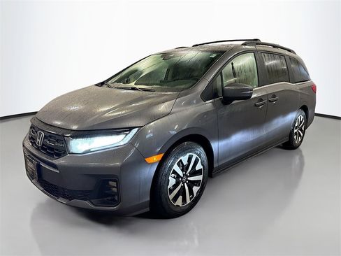 New 2026 Honda Odyssey EX-L image 3