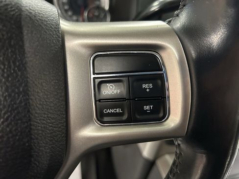 Used 2018 RAM 2500 Laramie image 11