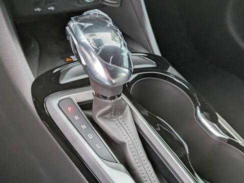 New 2026 Buick Envista Sport Touring FWD image 17