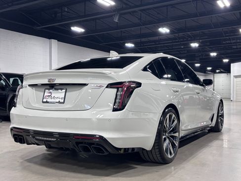 Used 2022 Cadillac CT5 V Blackwing image 10