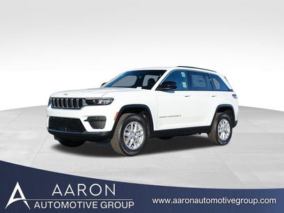 New 2025 Jeep Grand Cherokee Laredo