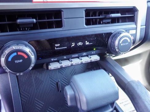 New 2026 Toyota Tacoma SR5 AWD/4WD image 23