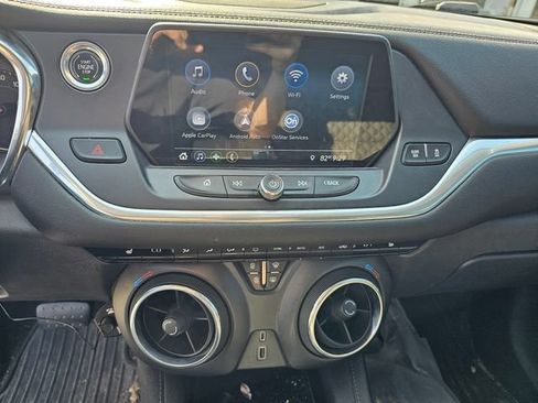 Used 2019 Chevrolet Blazer LT FWD image 17