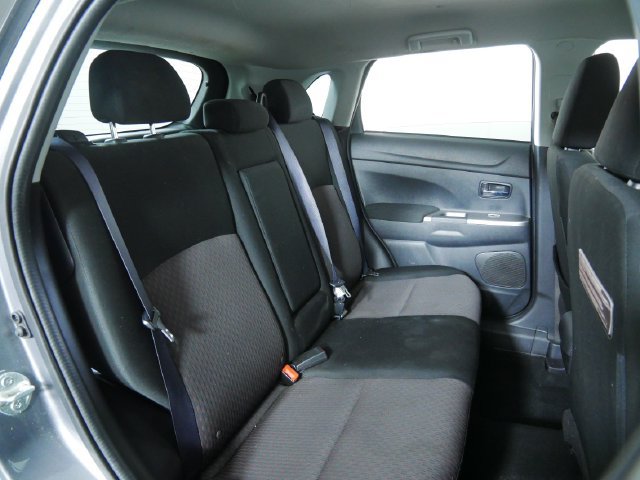 Used 2018 Mitsubishi Outlander Sport ES FWD image 16