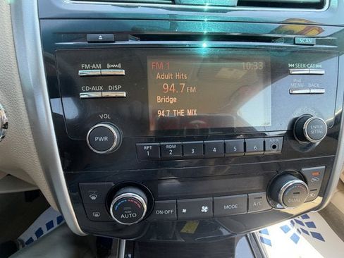 Used 2013 Nissan Altima 2.5 SL FWD image 20