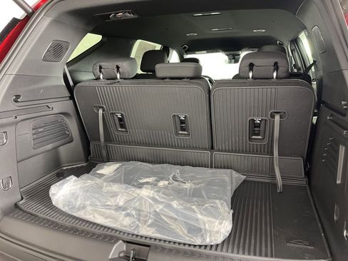 New 2026 Chevrolet Traverse LT w/ Midnight/Sport Edition image 10