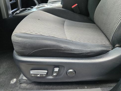 Used 2022 Toyota 4Runner SR5 RWD image 16