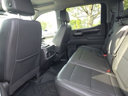 Used 2023 Chevrolet Silverado 1500 LTZ w/ LTZ Premium Package image 39