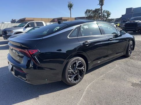 Used 2025 Kia K5 GT-Line w/ GT-Line Premium Package image 5