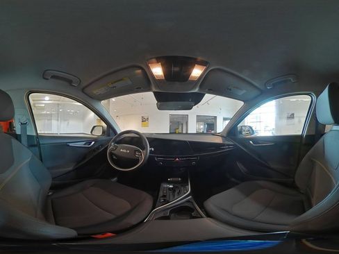 Used 2026 Kia Niro LX FWD image 41
