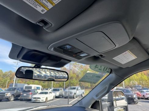 Used 2024 Ford F250 XLT image 21