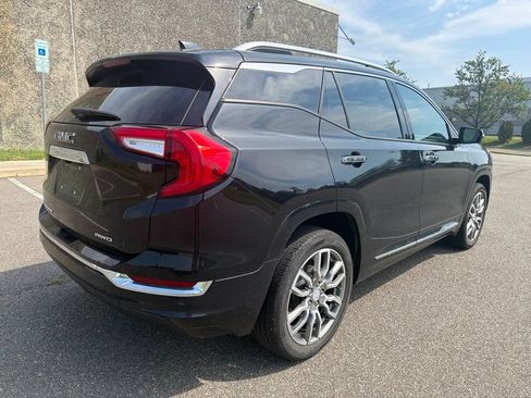 Used 2023 GMC Terrain Denali AWD/4WD image 7