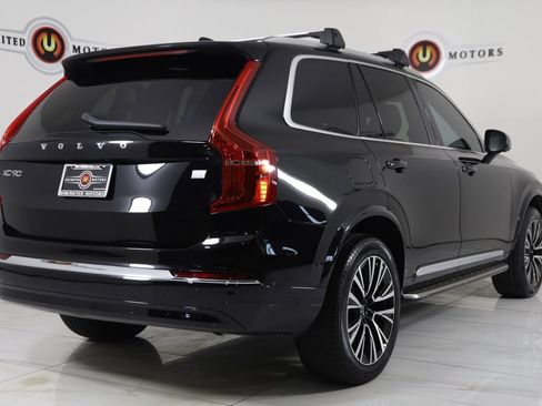 Used 2023 Volvo XC90 T8 Plus image 3