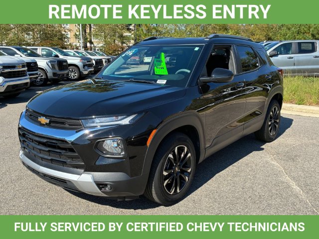 Used 2023 Chevrolet TrailBlazer LT FWD image 12