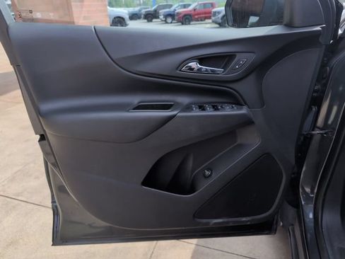 Used 2019 Chevrolet Equinox LT FWD image 12