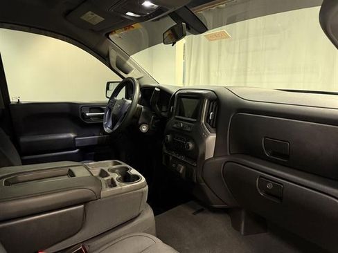 Used 2019 Chevrolet Silverado 1500 Custom Trail Boss w/ Infotainment Package image 14