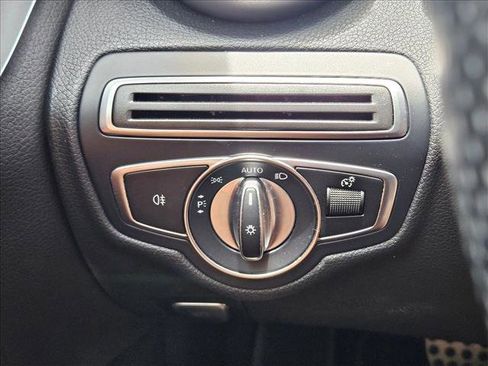 Certified 2022 Mercedes-Benz C 300 Cabriolet image 11