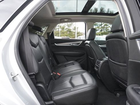 Used 2018 Cadillac XT5 Premium Luxury image 40