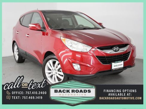 Used 2013 Hyundai Tucson Limited w/ Premium Pkg AWD/4WD image 1