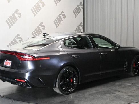 Used 2020 Kia Stinger GT2 RWD image 5