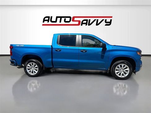 Used 2024 Chevrolet Silverado 1500 Custom image 8