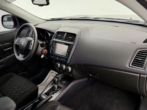 Used 2024 Mitsubishi Outlander Sport AWD image 22