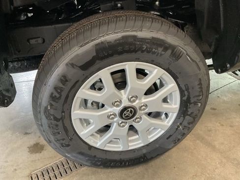 New 2026 Toyota Tacoma SR5 AWD/4WD image 7