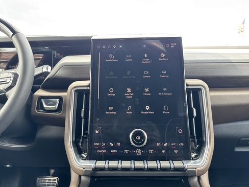 Used 2026 GMC Yukon Denali Ultimate image 31