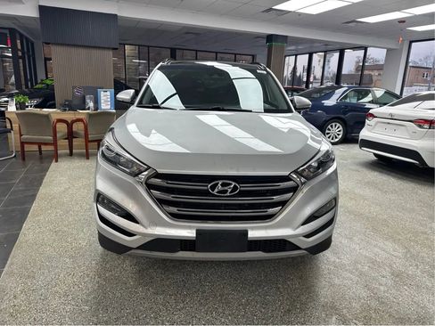 Used 2018 Hyundai Tucson Limited w/ Ultimate Package 02 image 2