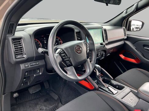Used 2024 Nissan Frontier Pro-X w/ Pro Convenience Package RWD image 17