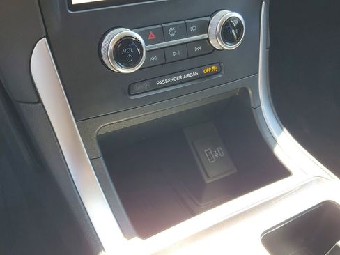 Used 2024 Ford Edge SEL w/ Convenience Package image 21