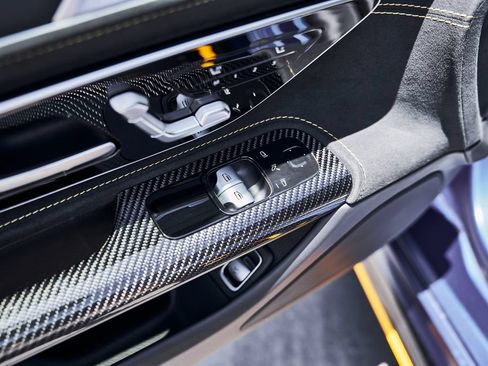 Used 2024 Mercedes-Benz AMG GT 63 image 35