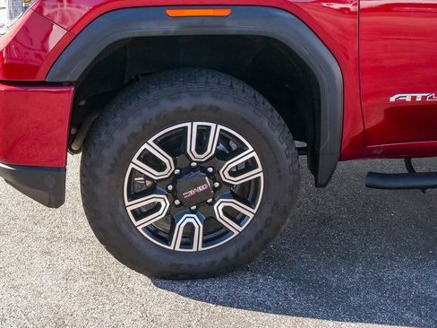 Used 2022 GMC Sierra 2500 AT4 image 5