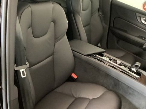 New 2026 Volvo V60 B5 Cross Country Plus w/ Climate Package image 20