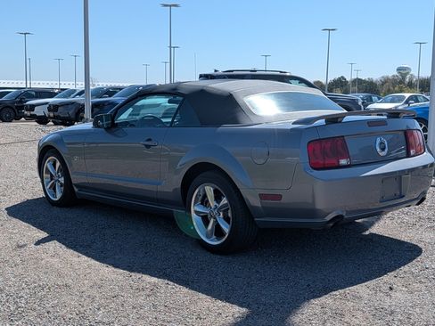 Used 2006 Ford Mustang GT Premium RWD image 5