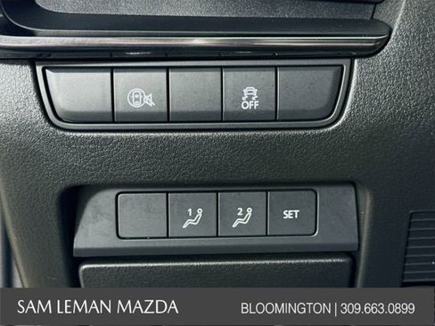 Used 2024 MAZDA MAZDA3 s FWD image 10