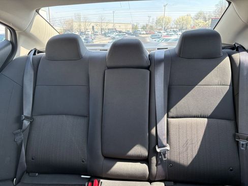 Used 2025 Nissan Altima 2.5 SV image 38