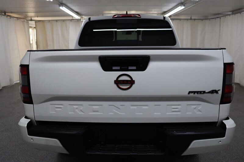 Used 2024 Nissan Frontier PRO-4X w/ Pro Convenience Package AWD/4WD image 5