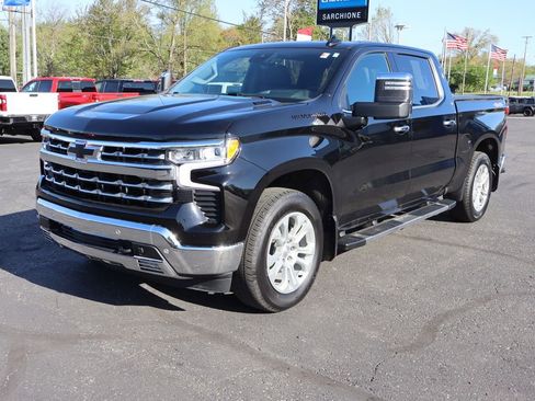 Used 2023 Chevrolet Silverado 1500 LTZ w/ Technology Package AWD/4WD image 30