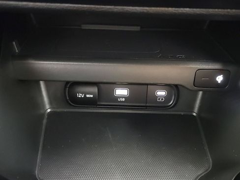Certified 2024 Kia Soul S FWD image 31