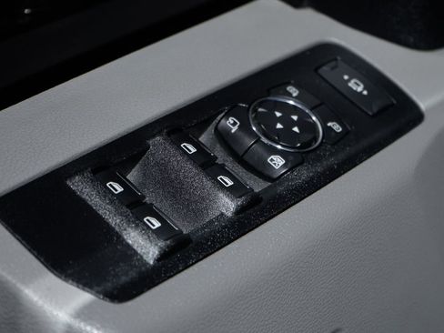 Used 2020 Ford F250 XLT w/ XLT Value Package image 15