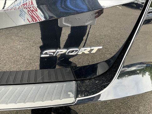 Used 2023 Honda Odyssey Sport image 34