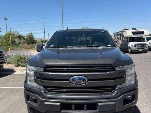 Used 2018 Ford F150 Lariat w/ Equipment Group 502A Luxury AWD/4WD image 2