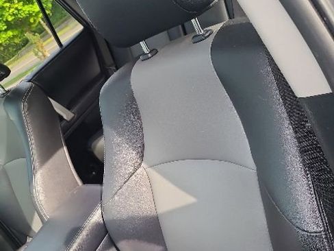 Used 2018 Toyota 4Runner SR5 Premium AWD/4WD image 11
