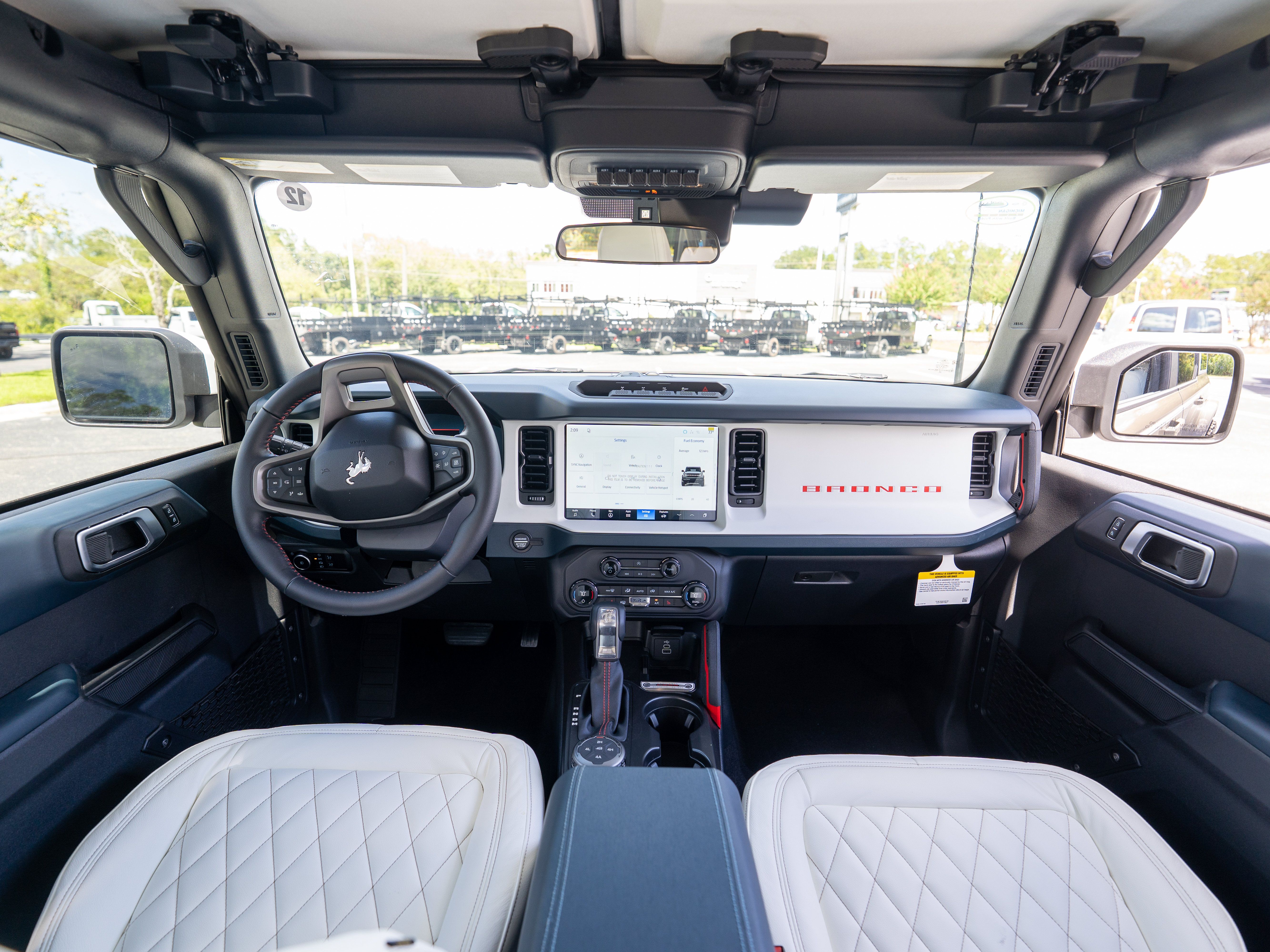 Used 2026 Ford Bronco Heritage Edition AWD/4WD image 14