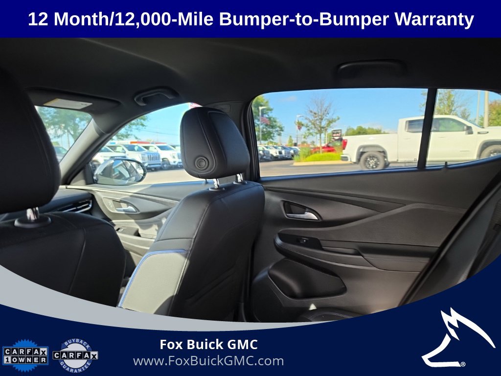 Used 2024 Buick Envista Sport Touring w/ Convenience I Package FWD image 9